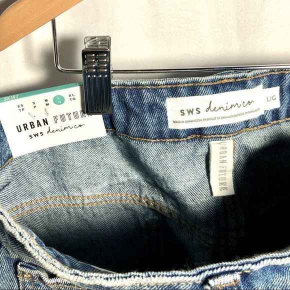 NWT SWS denim mini skirt - Picture 2 of 8